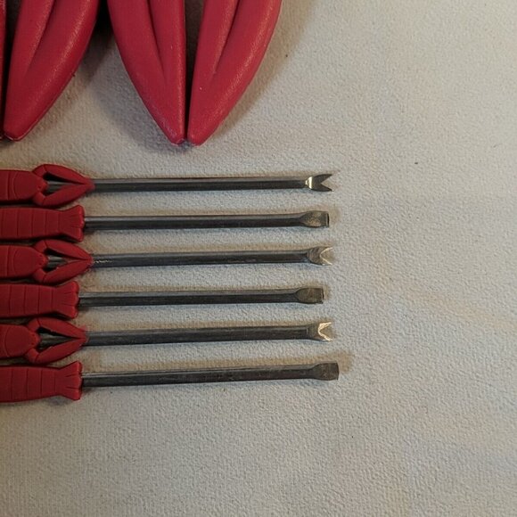 Red Lobster Claw Cracker Pick Fork Lot Set Plastic Metal Tool Seafood Nut Crab - Picture 6 of 11
